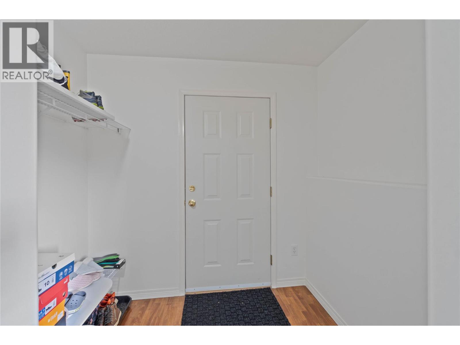 870 Regent Crescent - 30
