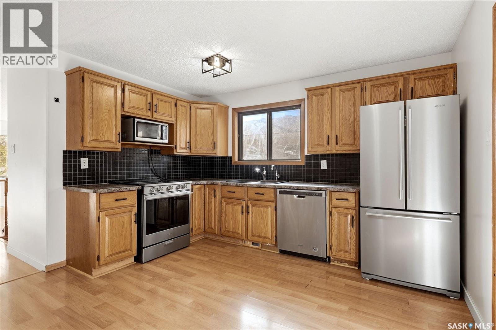 1014 Mawson BAY - 7