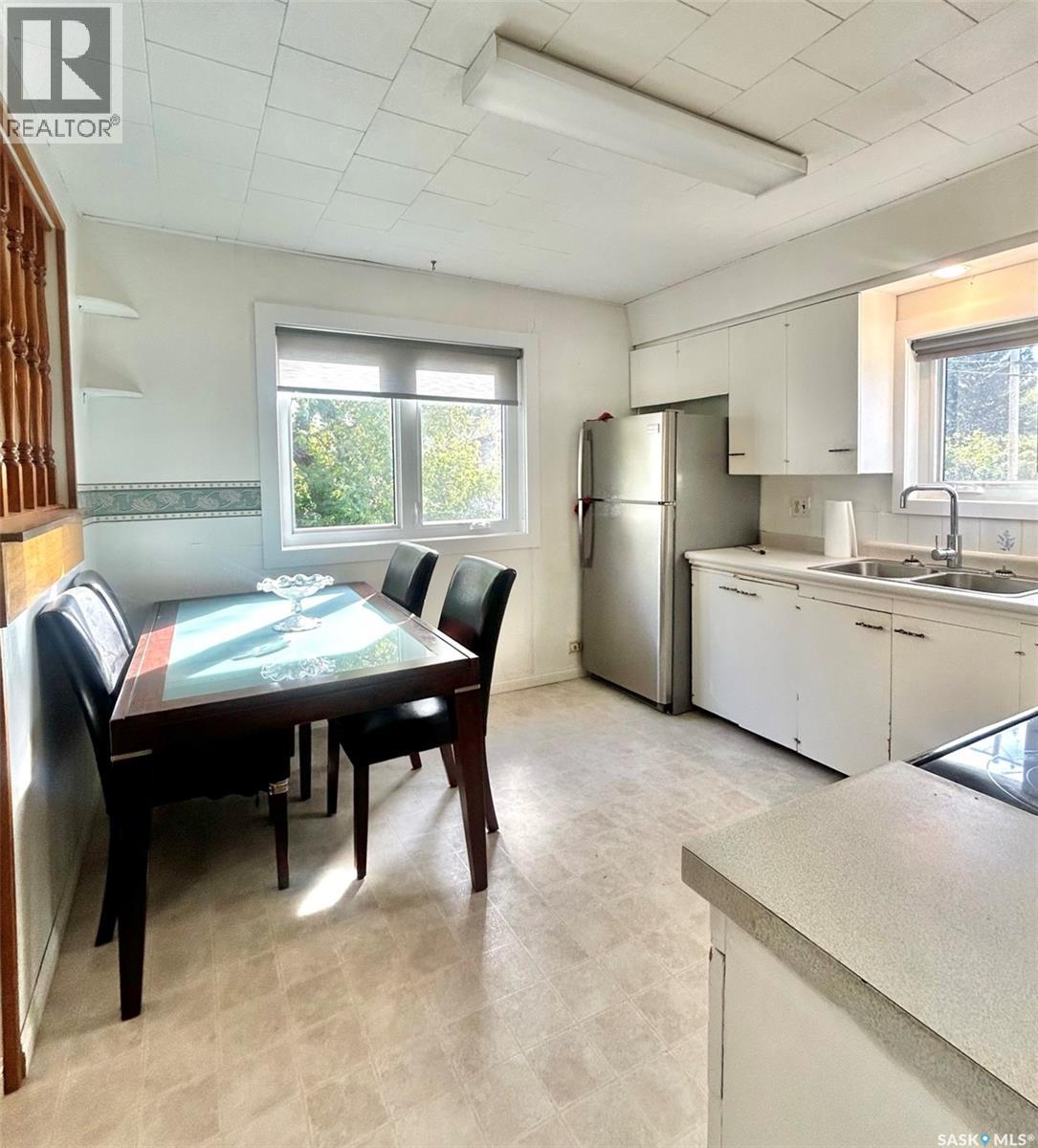 102 Mckendre STREET, Dysart — photo 5