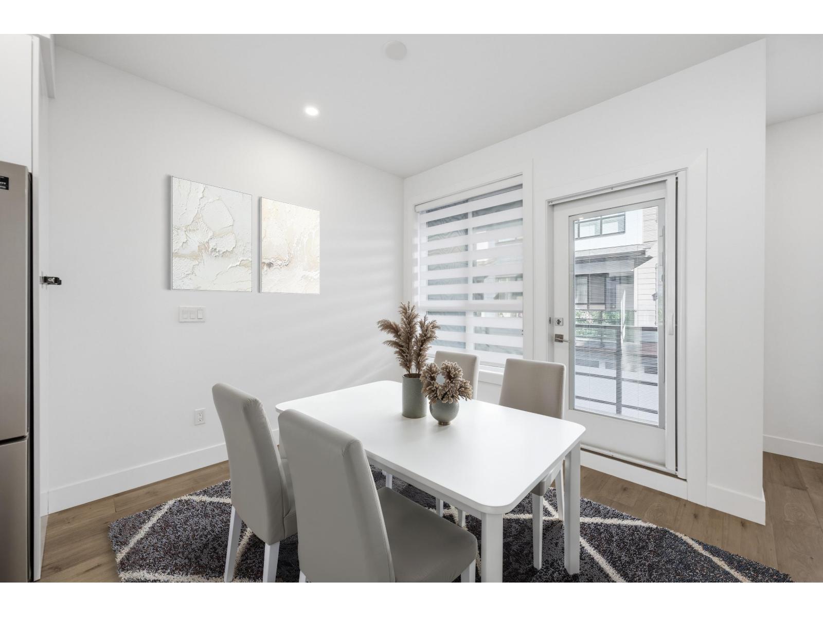 Photo of 62 7177 194A STREET 17