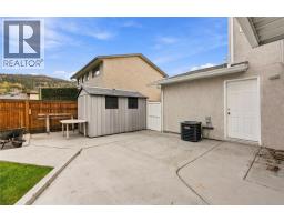 3pc Bathroom - 153 Yorkton Avenue, Penticton, BC V2A3V3 Photo 8