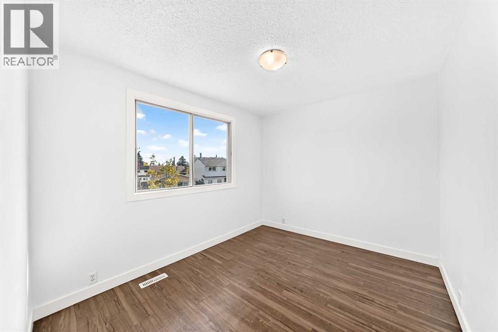 60 Erin Mount Crescent SE - 15