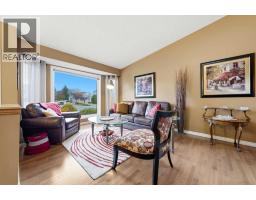 Kitchen - 20 Sunlake Road Se, Calgary, AB T2X2T5 Photo 6