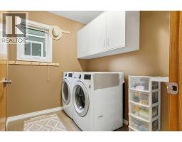20 Sunlake Road Se, Calgary, AB T2X2T5 Photo 16