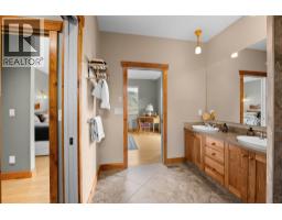 594 Wilson Mountain Road, Oliver, BC V0H1T5 Photo 25