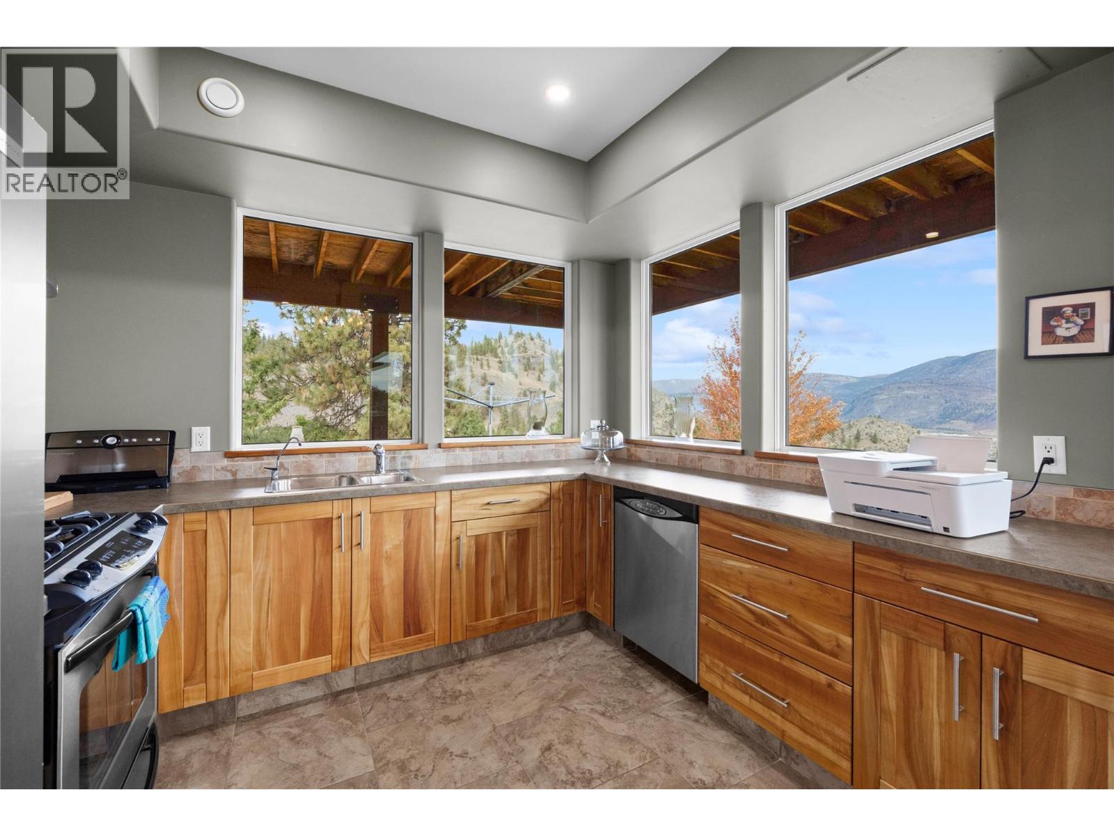 594 Wilson Mountain Road - 31