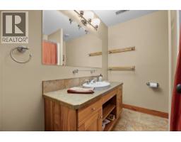594 Wilson Mountain Road, Oliver, BC V0H1T5 Photo 41