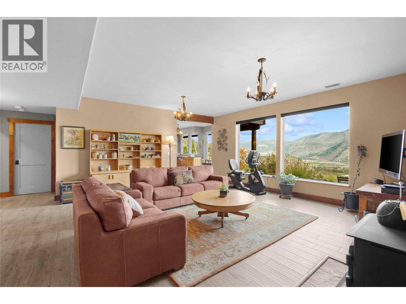 594 Wilson Mountain Road - 38
