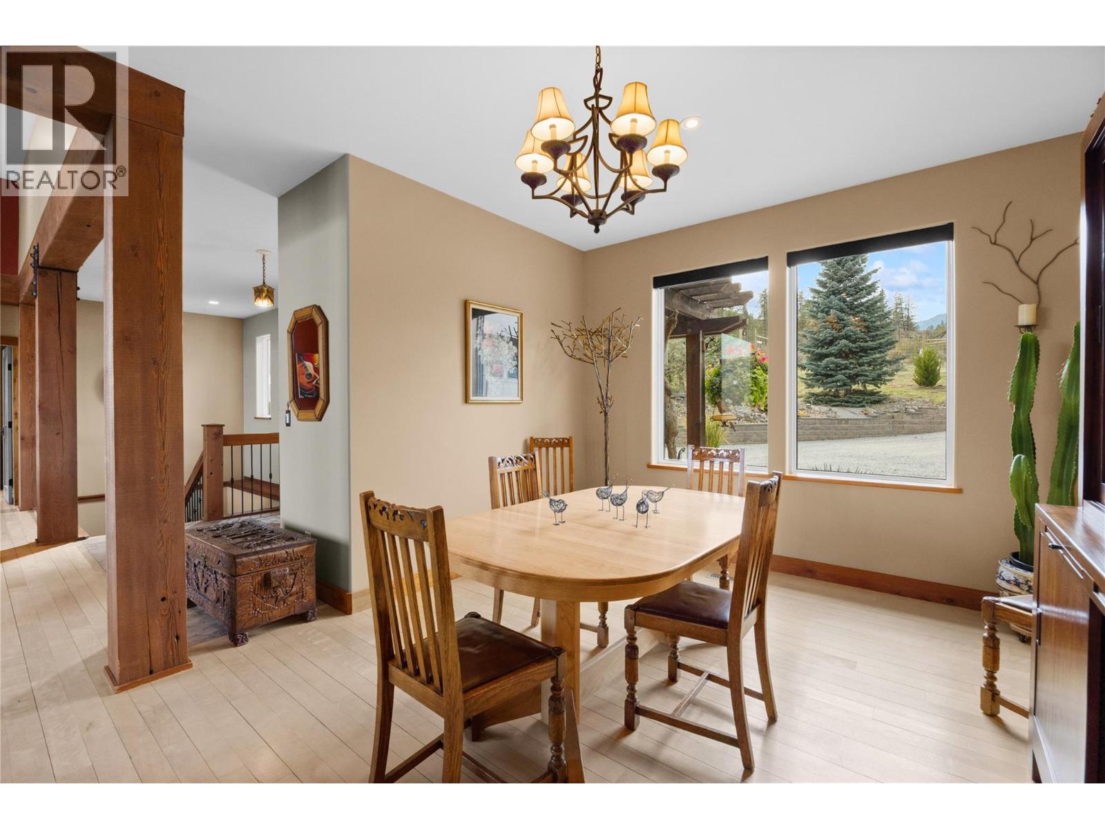  594 Wilson Mountain Road, Oliver