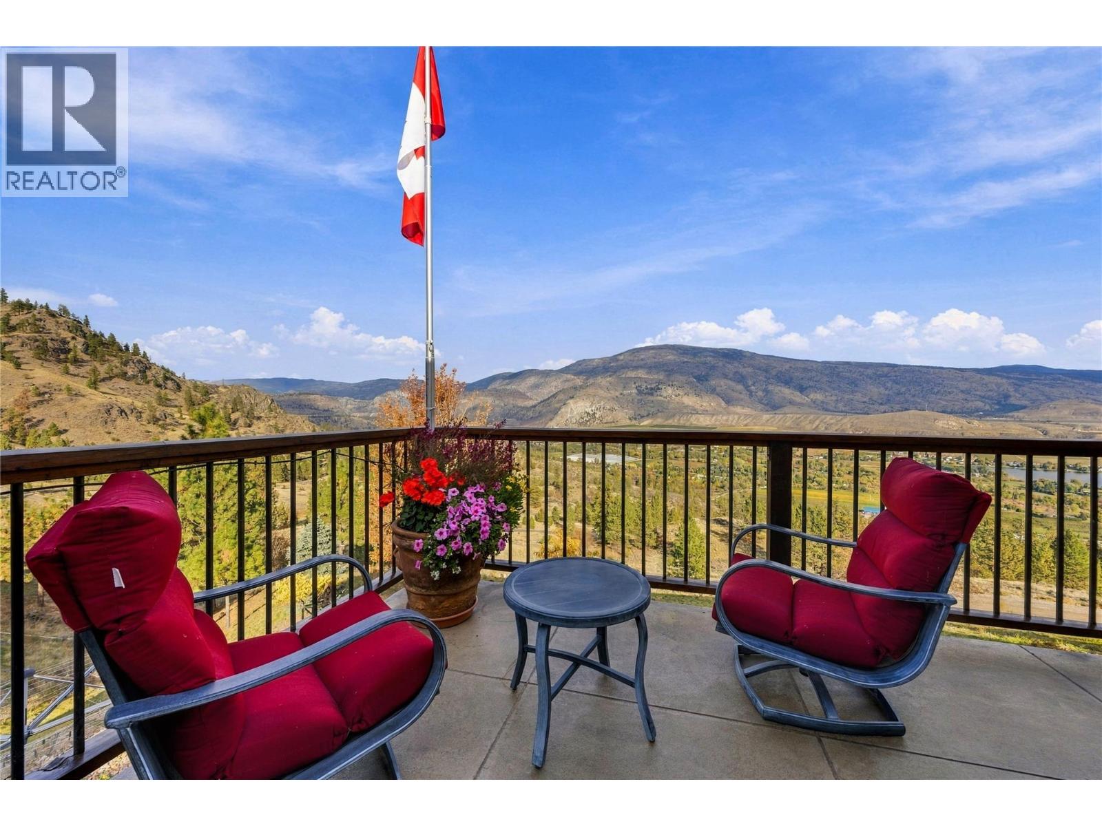  594 Wilson Mountain Road, Oliver