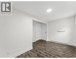 446 Wyandotte Street West, Windsor, ON N9A5X4 Photo 23