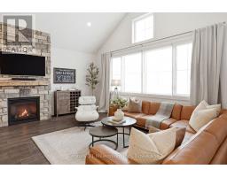 115 Courtland Street, Blue Mountains, ON L9Y0R4 Photo 22