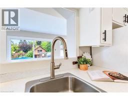 90 E John Street E, Waterloo, ON N2J1G1 Photo 25