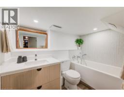 90 E John Street E, Waterloo, ON N2J1G1 Photo 30
