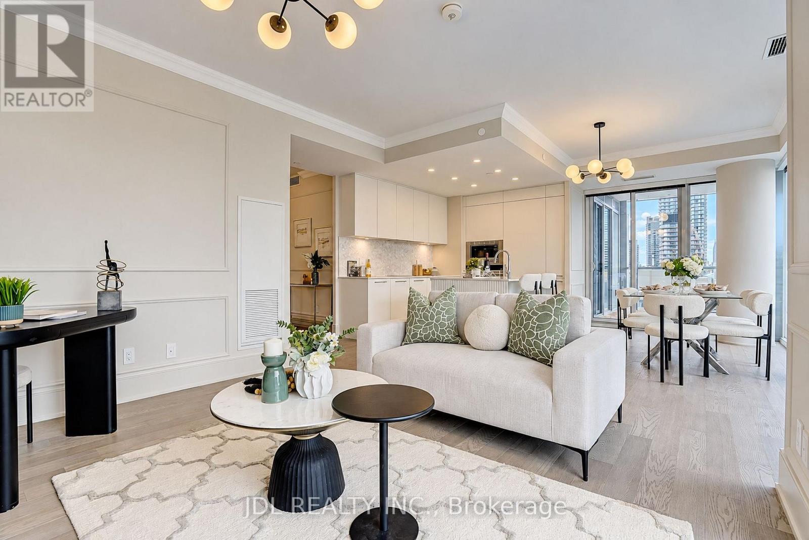 #1615 1 GLOUCESTER STREET - 20