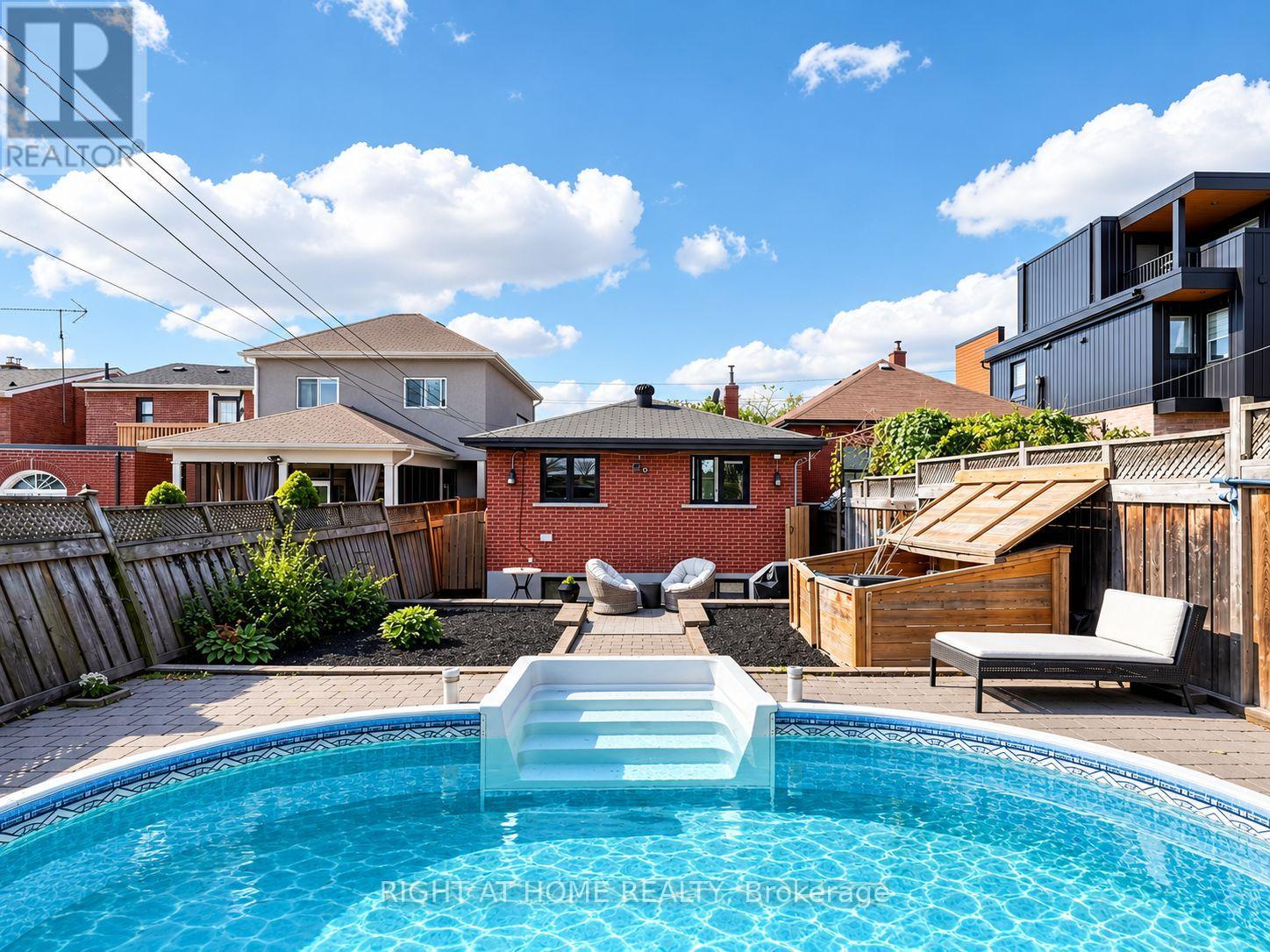 497 Northcliffe Boulevard, Toronto, ON photo 30