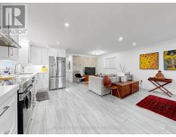 497 Northcliffe Boulevard, Toronto, ON M6E3L4 Photo 11