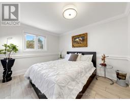 497 Northcliffe Boulevard, Toronto, ON M6E3L4 Photo 14
