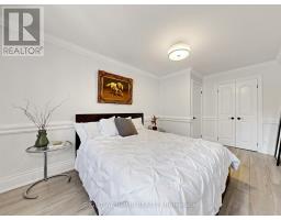 497 Northcliffe Boulevard, Toronto, ON M6E3L4 Photo 15