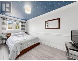 497 Northcliffe Boulevard, Toronto, ON M6E3L4 Photo 16
