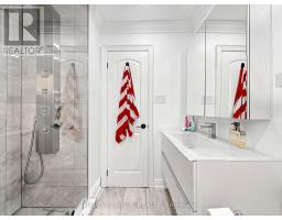 497 Northcliffe Boulevard, Toronto, ON M6E3L4 Photo 20