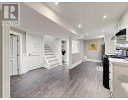 497 Northcliffe Boulevard, Toronto, ON M6E3L4 Photo 25