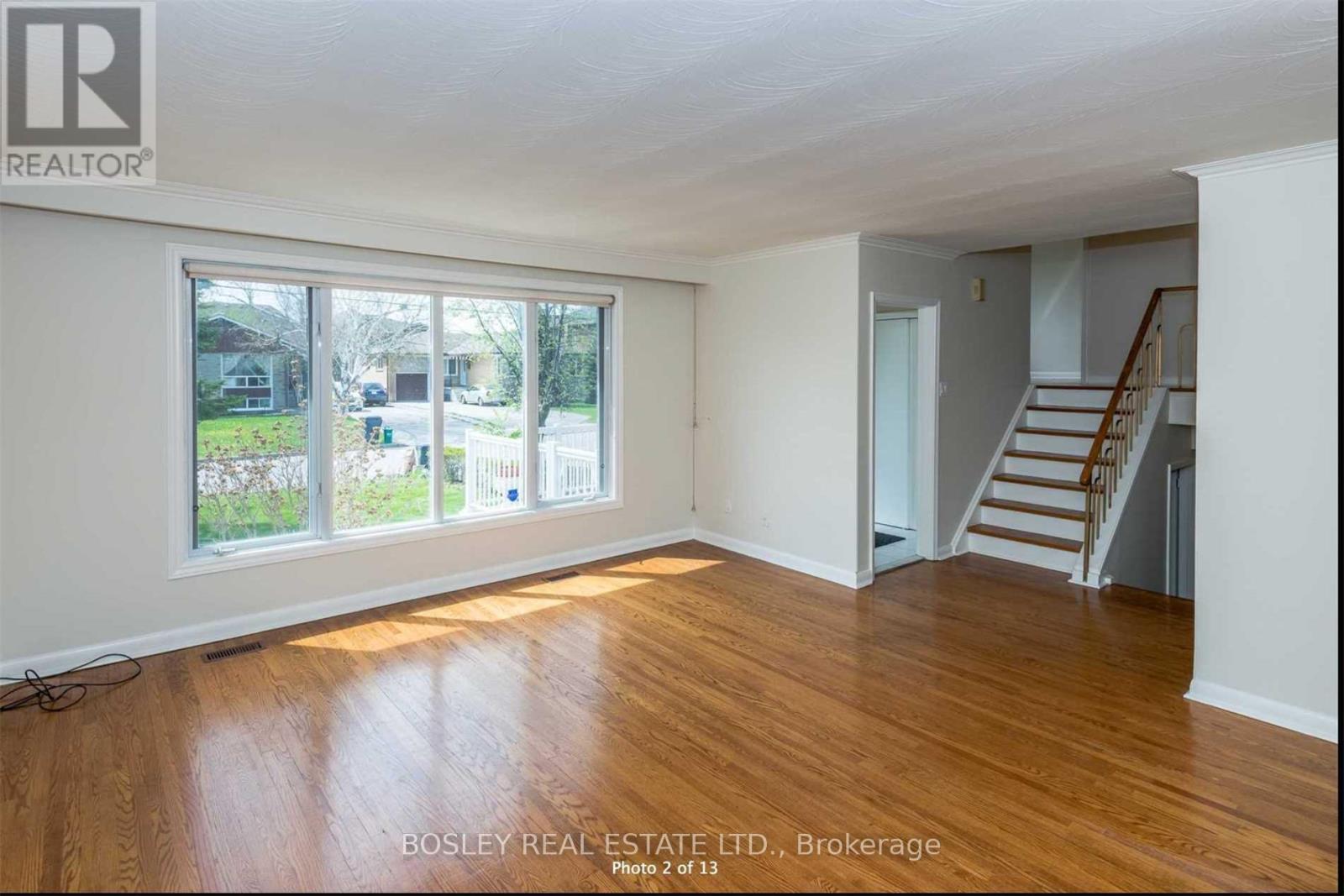 286 SEARLE AVENUE, Toronto (Bathurst Manor) — photo 2