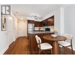 3210 - 2191 Yonge Street, Toronto, ON M4S3H8 Photo 7
