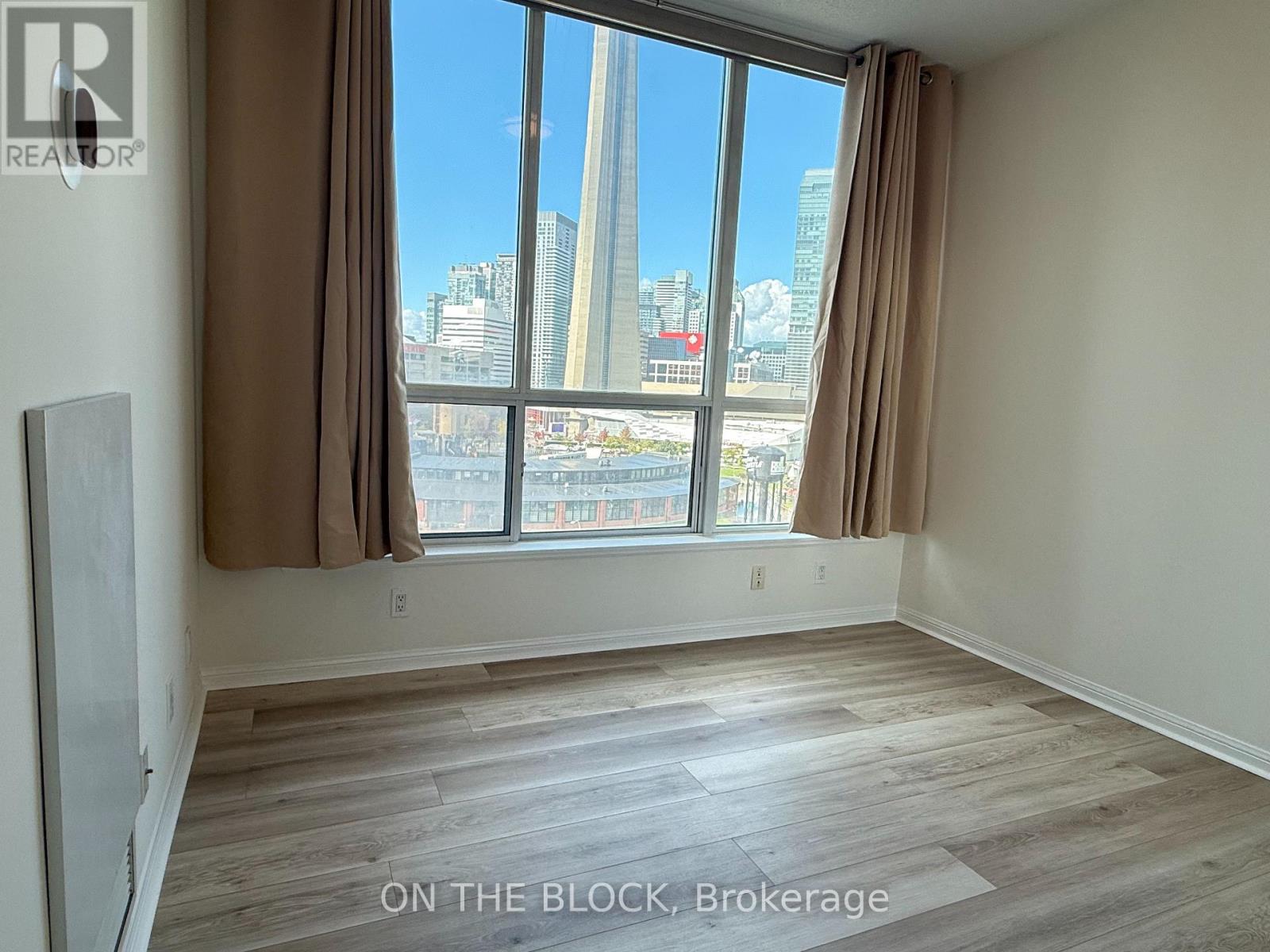 1515 - 230 QUEENS QUAY W, Toronto (Waterfront Communities) — photo 8
