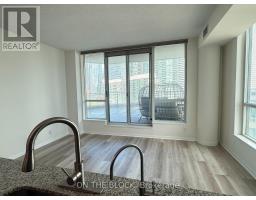 1515 - 230 Queens Quay W, Toronto, ON M5J2Y7 Photo 6