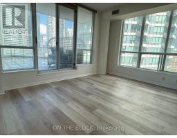 1515 - 230 Queens Quay W, Toronto, ON M5J2Y7 Photo 7