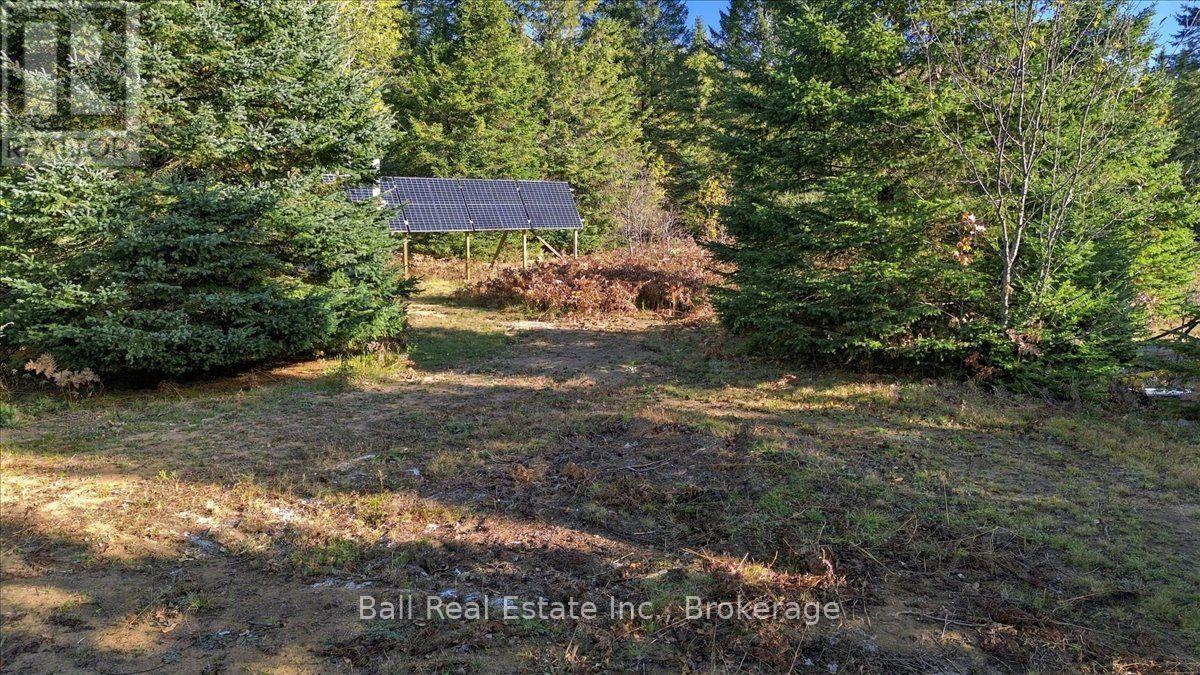 775 CAMERON ROAD - 35