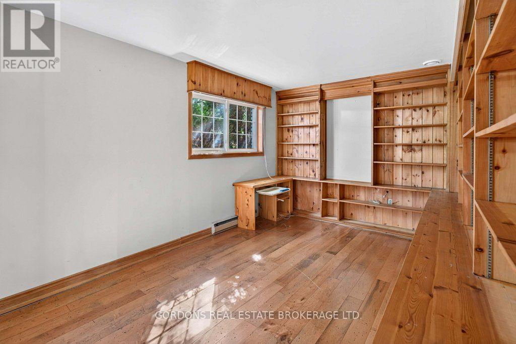 679 Palace Road — photo 29