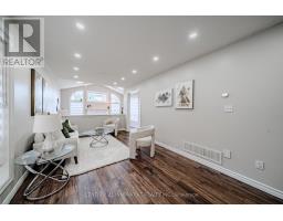 30 Castle Green Drive, Whitby, ON L1R2P9 Photo 10