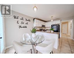 30 Castle Green Drive, Whitby, ON L1R2P9 Photo 17