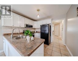30 Castle Green Drive, Whitby, ON L1R2P9 Photo 18