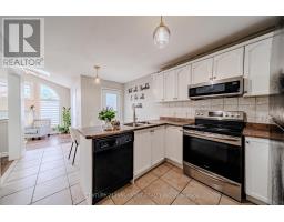 30 Castle Green Drive, Whitby, ON L1R2P9 Photo 20