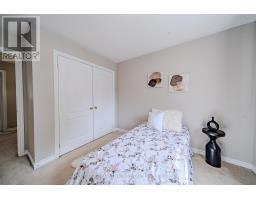 30 Castle Green Drive, Whitby, ON L1R2P9 Photo 40