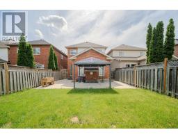30 Castle Green Drive, Whitby, ON L1R2P9 Photo 45