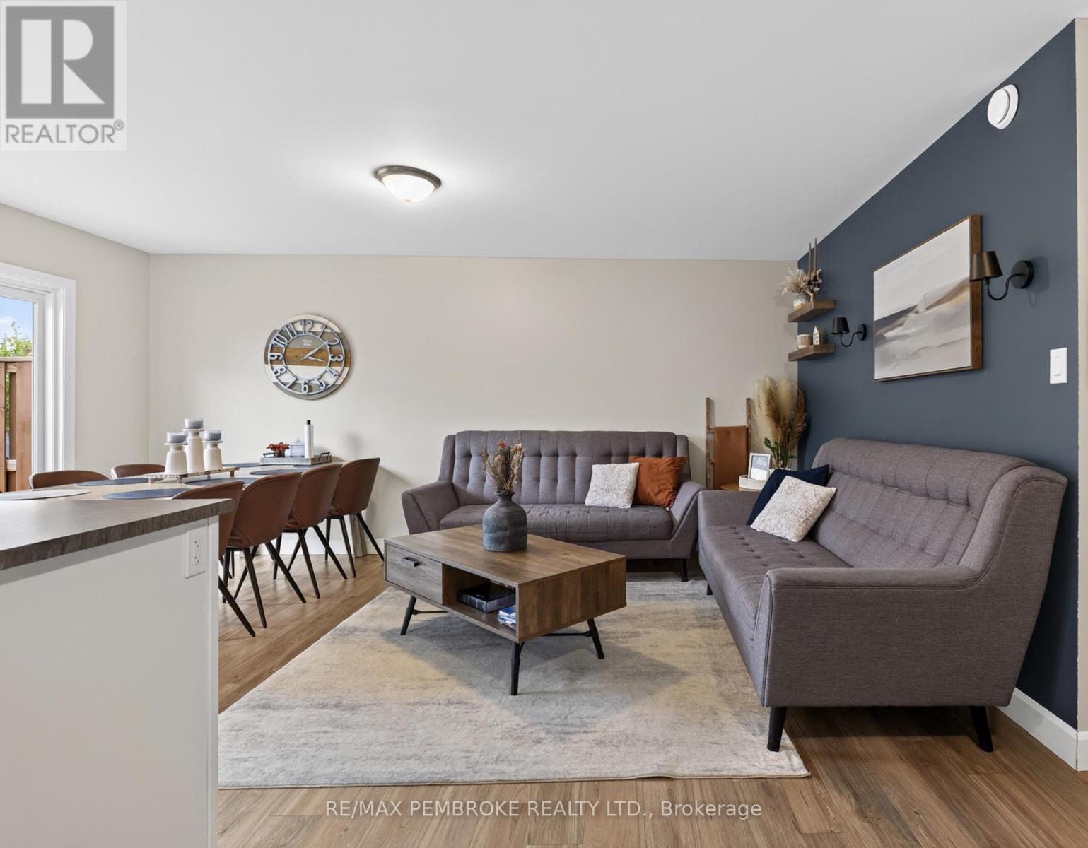 617 Nelson Street — photo 12
