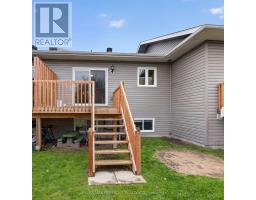 617 Nelson Street, Pembroke, ON K8A3P3 Photo 25