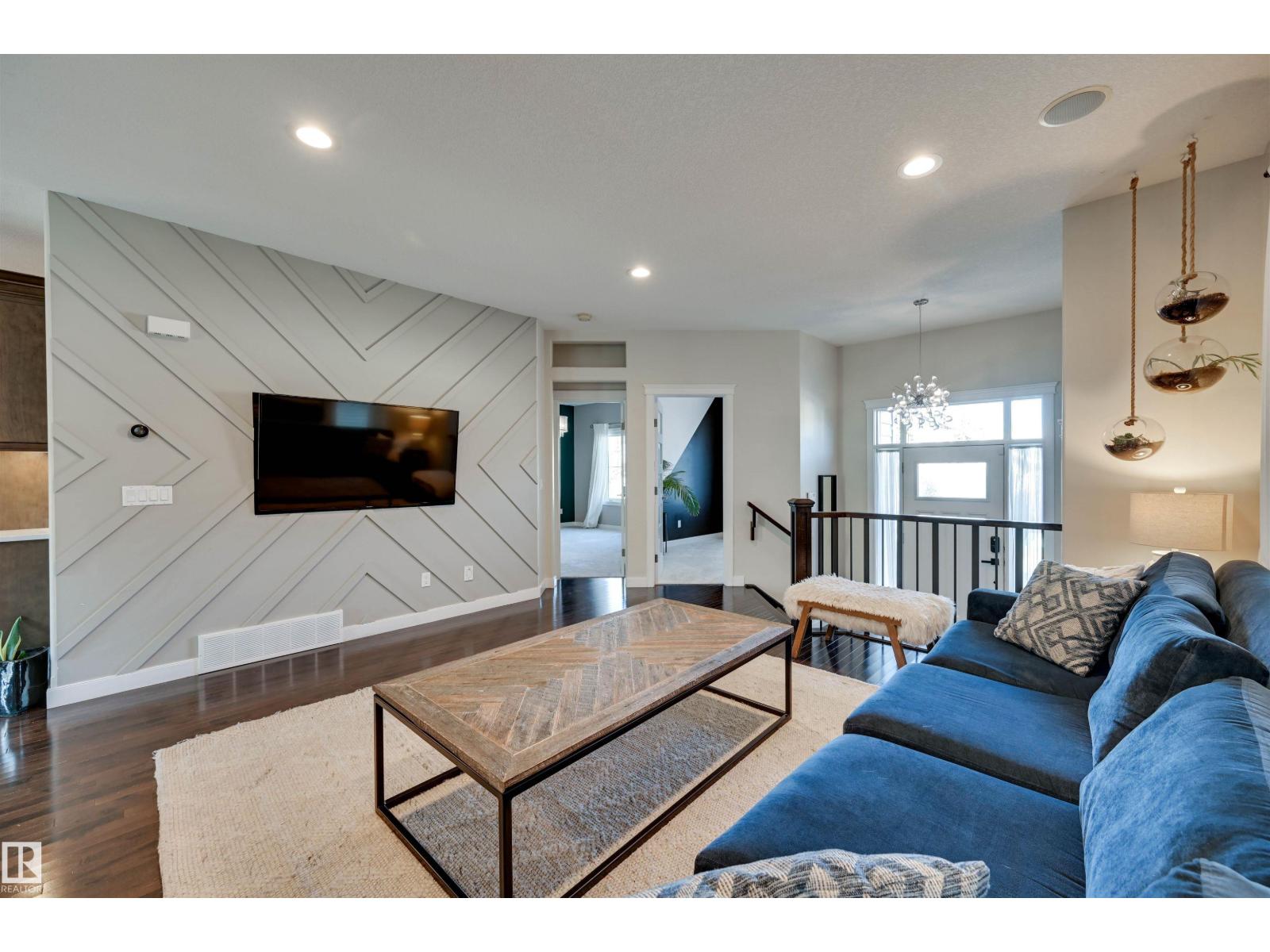 2327 Frezenberg Avenue NW, photo 6