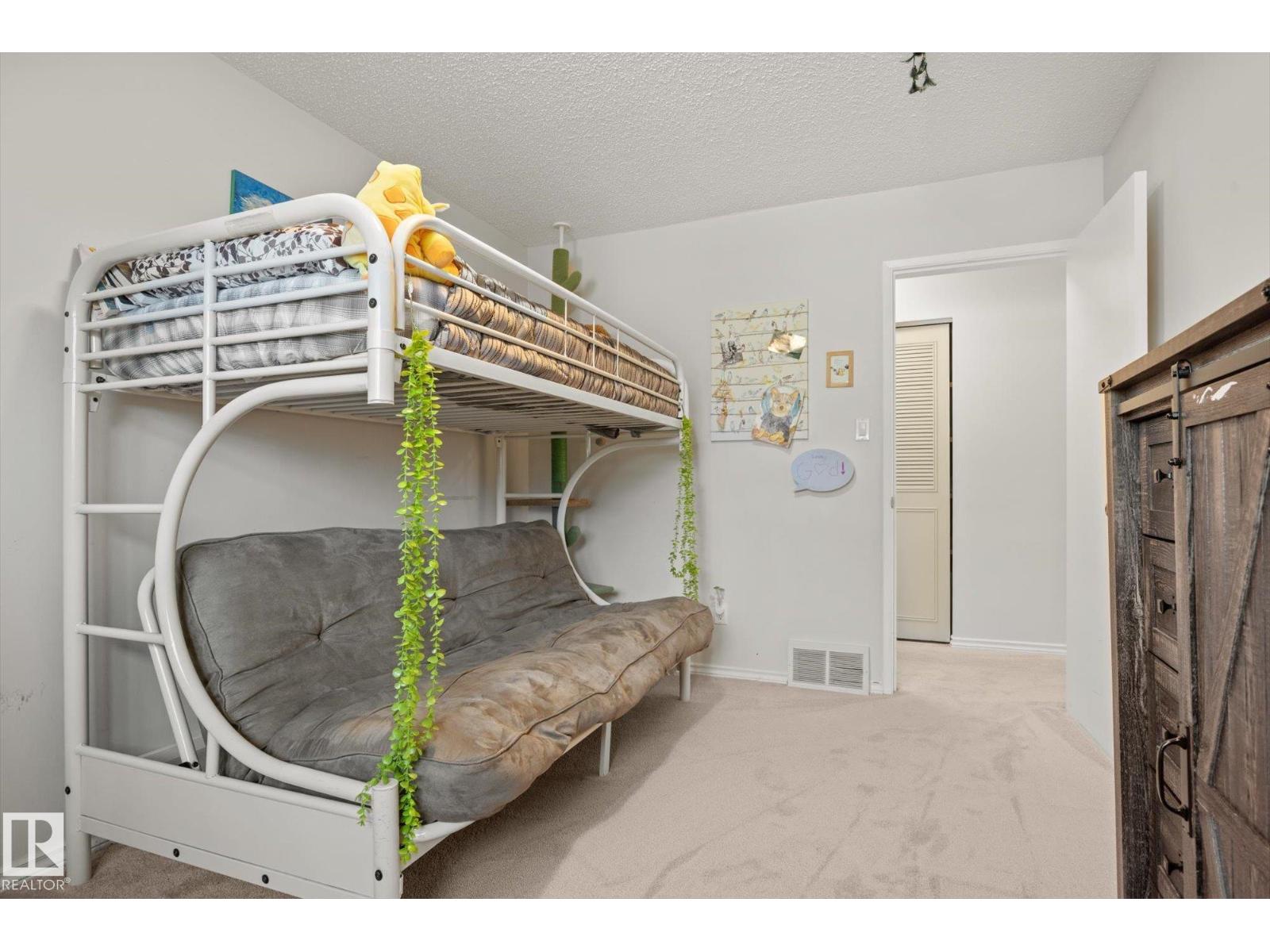 313 Greystone Place, photo 23
