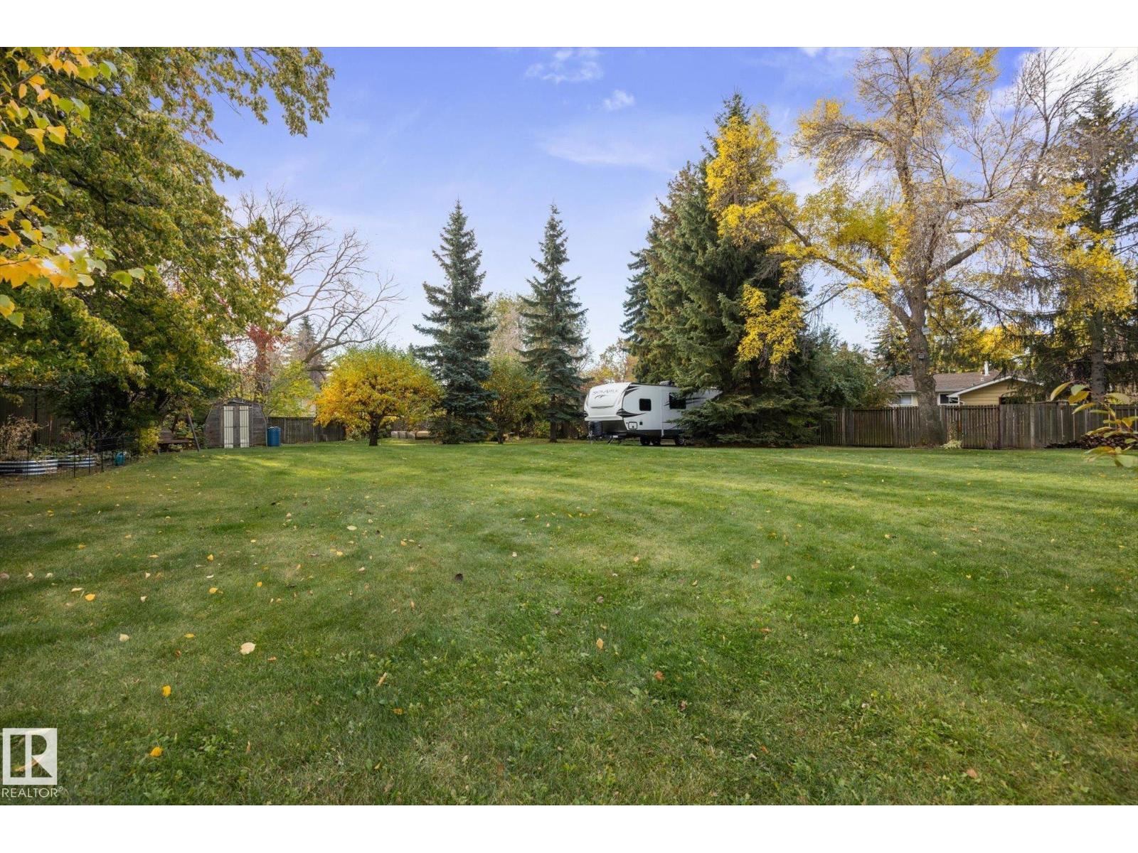 313 Greystone Place, photo 33