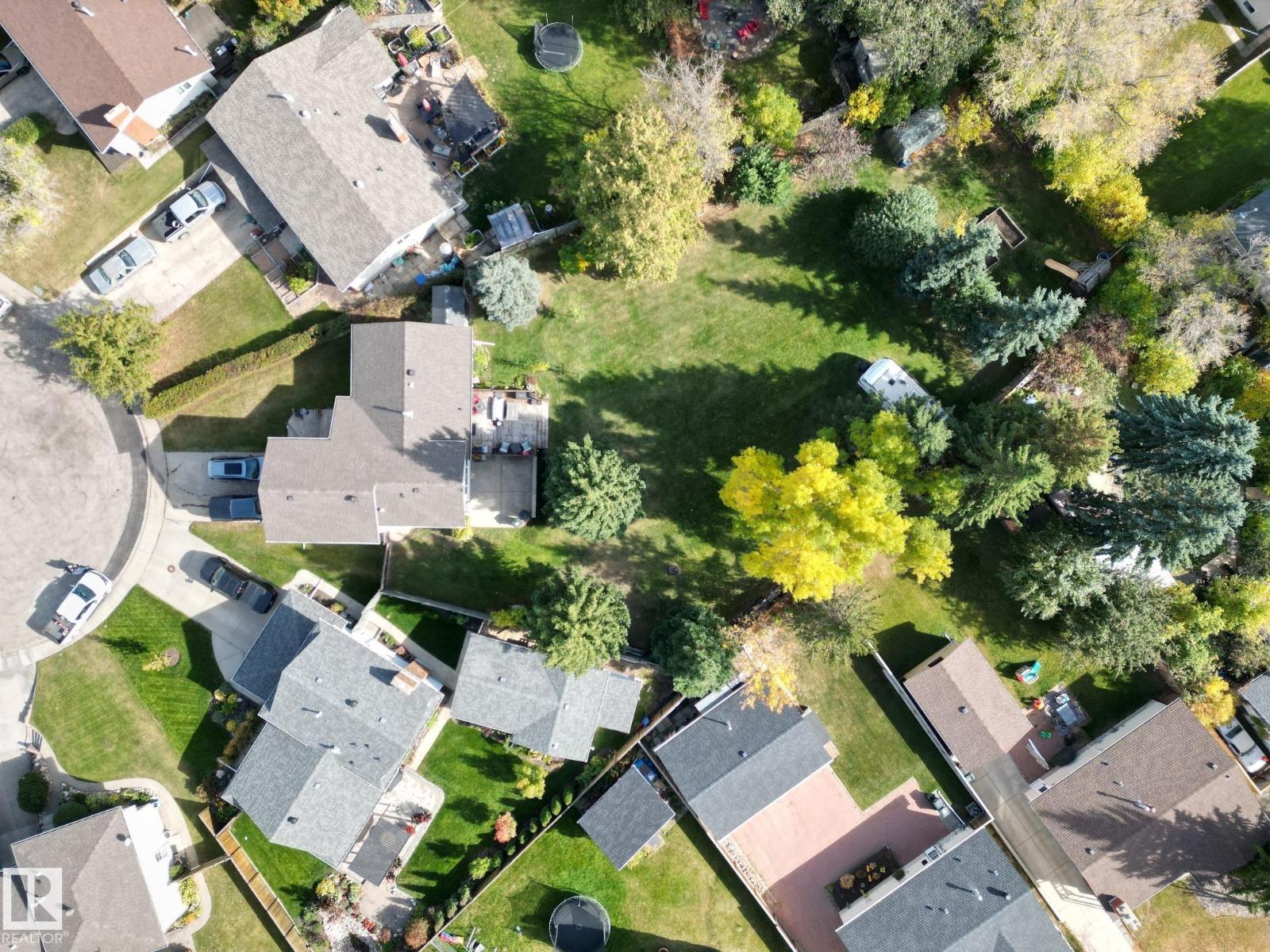 313 Greystone Place, photo 46