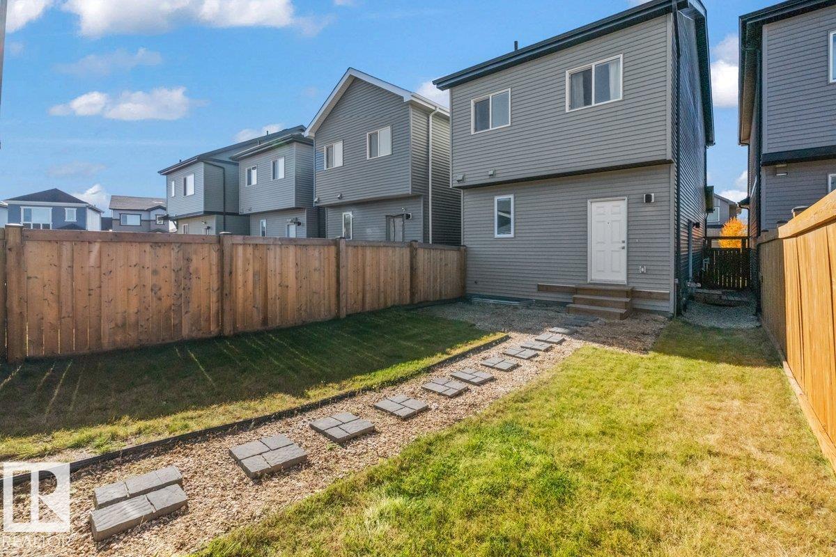 9815 227 ST NW, Edmonton — photo 28