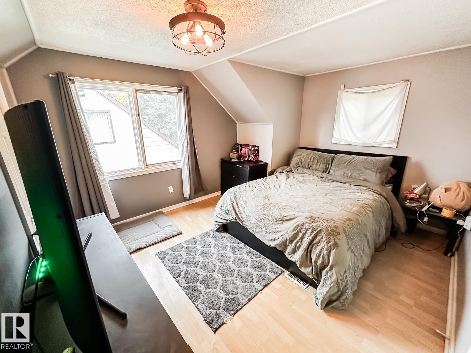 12114 106 ST NW, Edmonton — photo 21