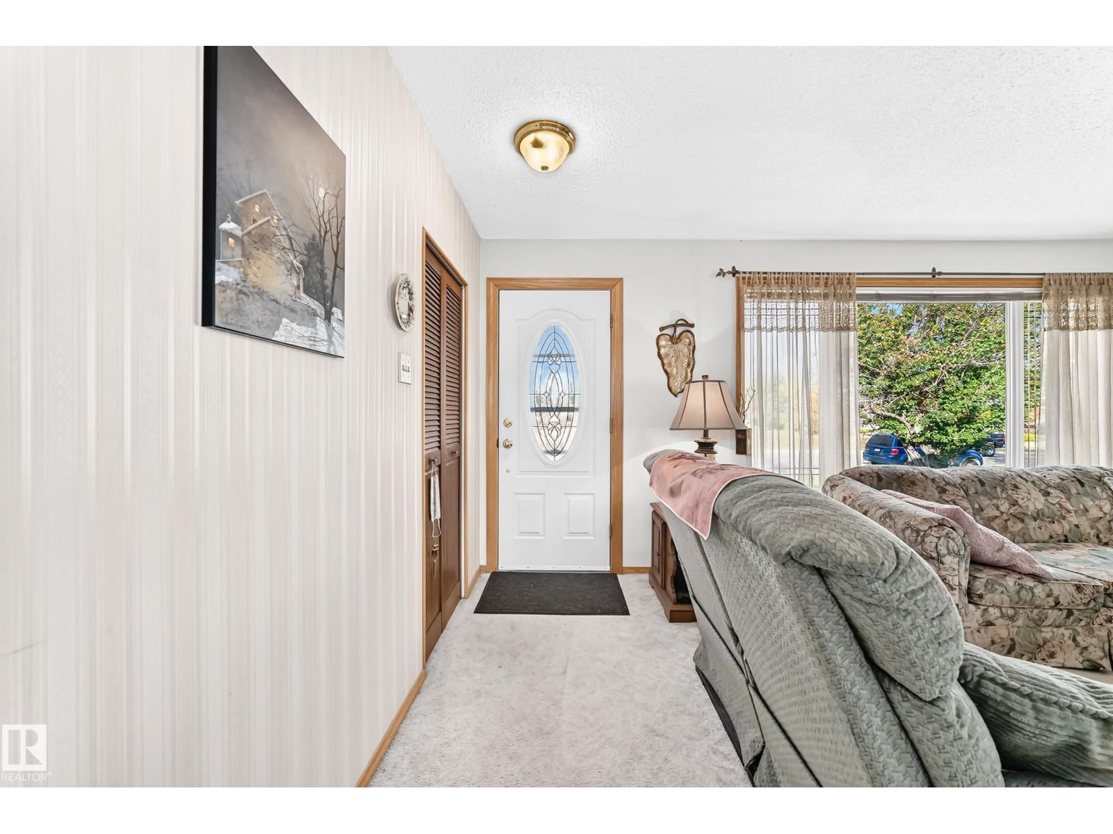 13515 86 St NW NW, photo 3