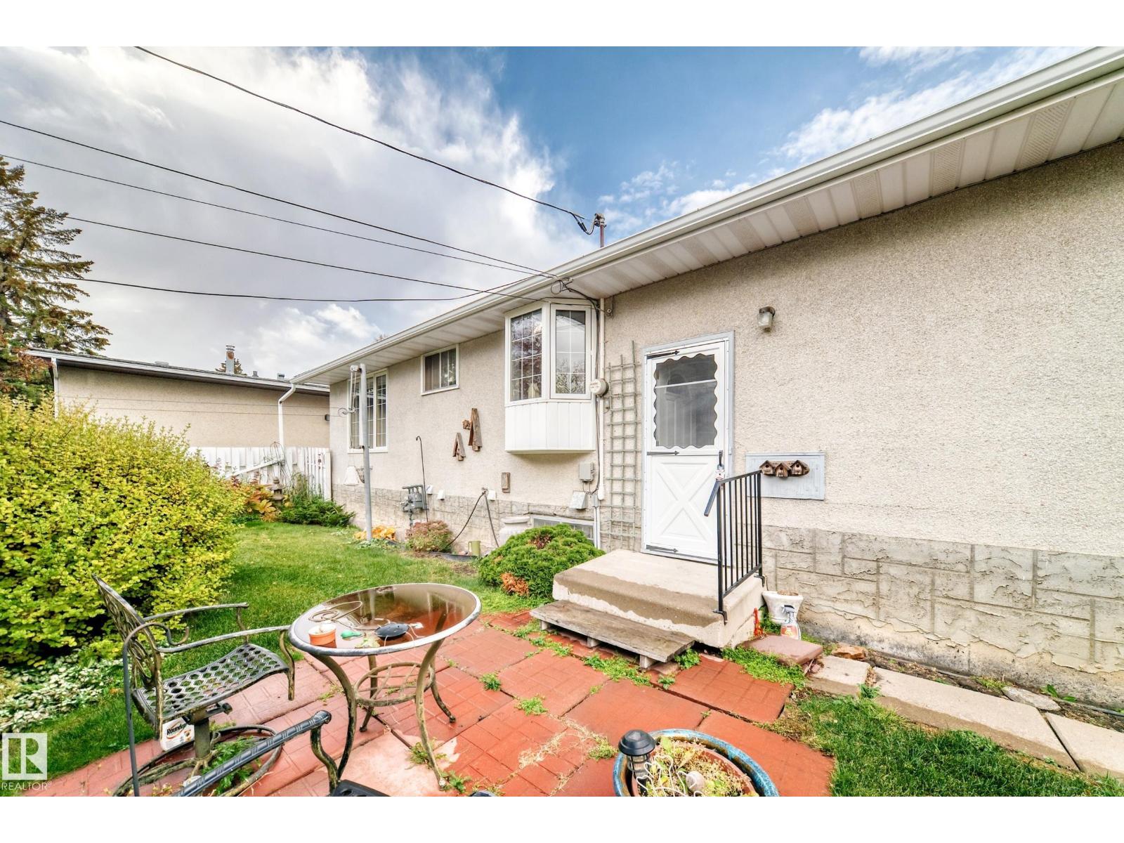 13515 86 St NW NW, photo 39