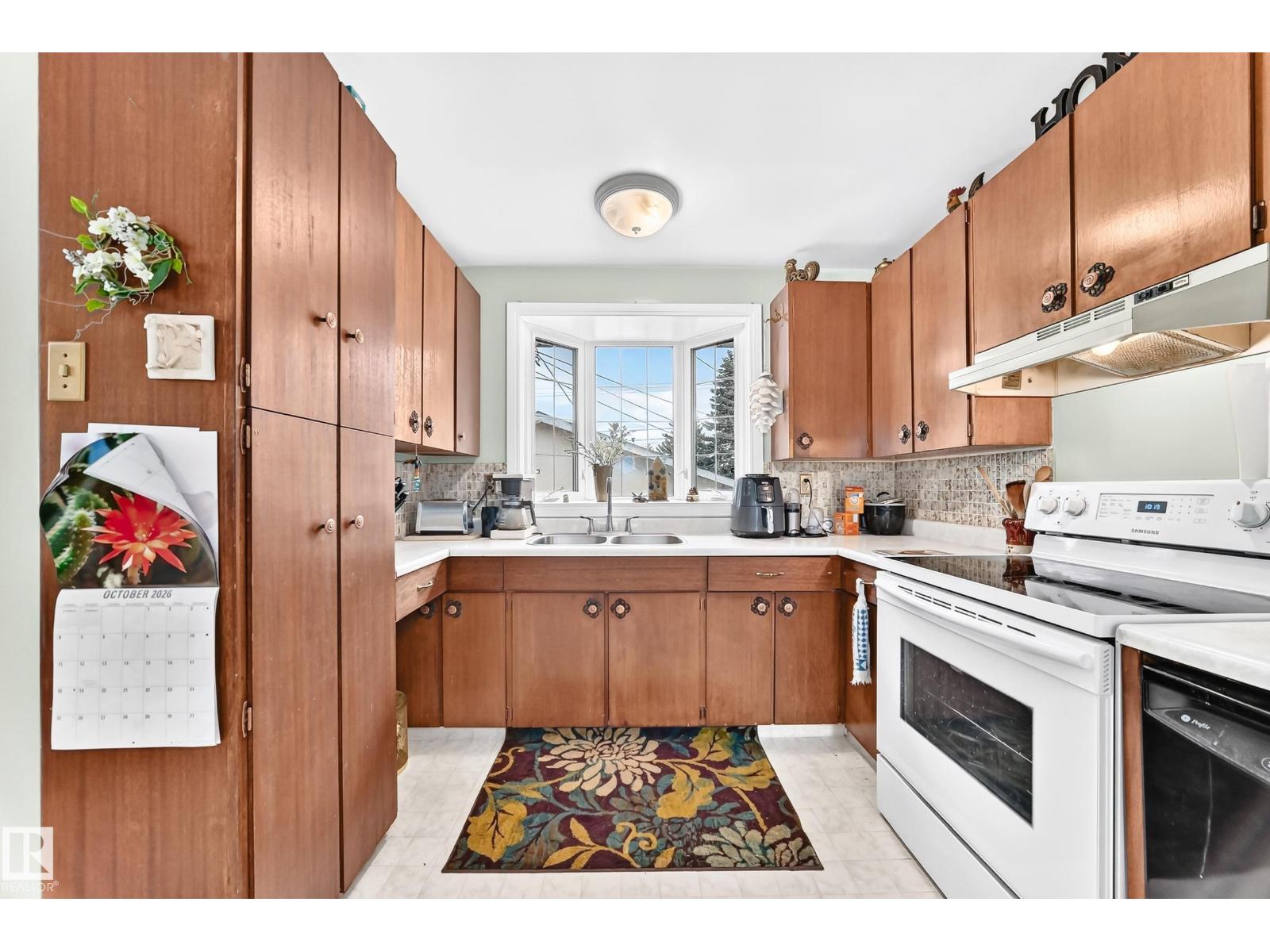 13515 86 St NW NW, photo 7